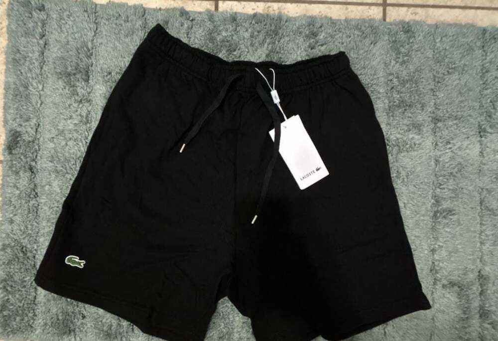 Lacoste Men's Classic Fit Solid Cotton Fleece Shorts